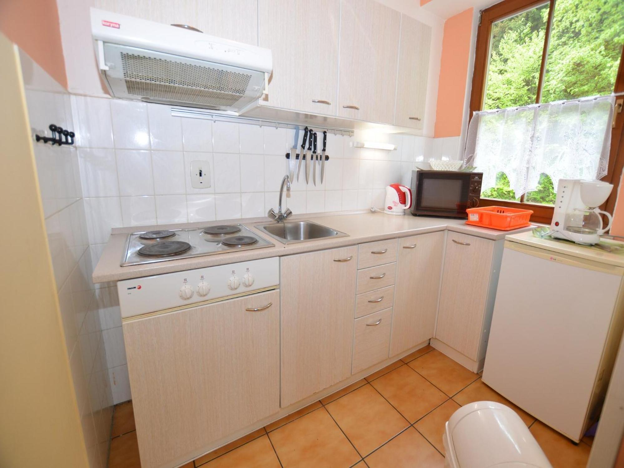 Snug Apartment In Jachymov Near Ski Area Екстериор снимка